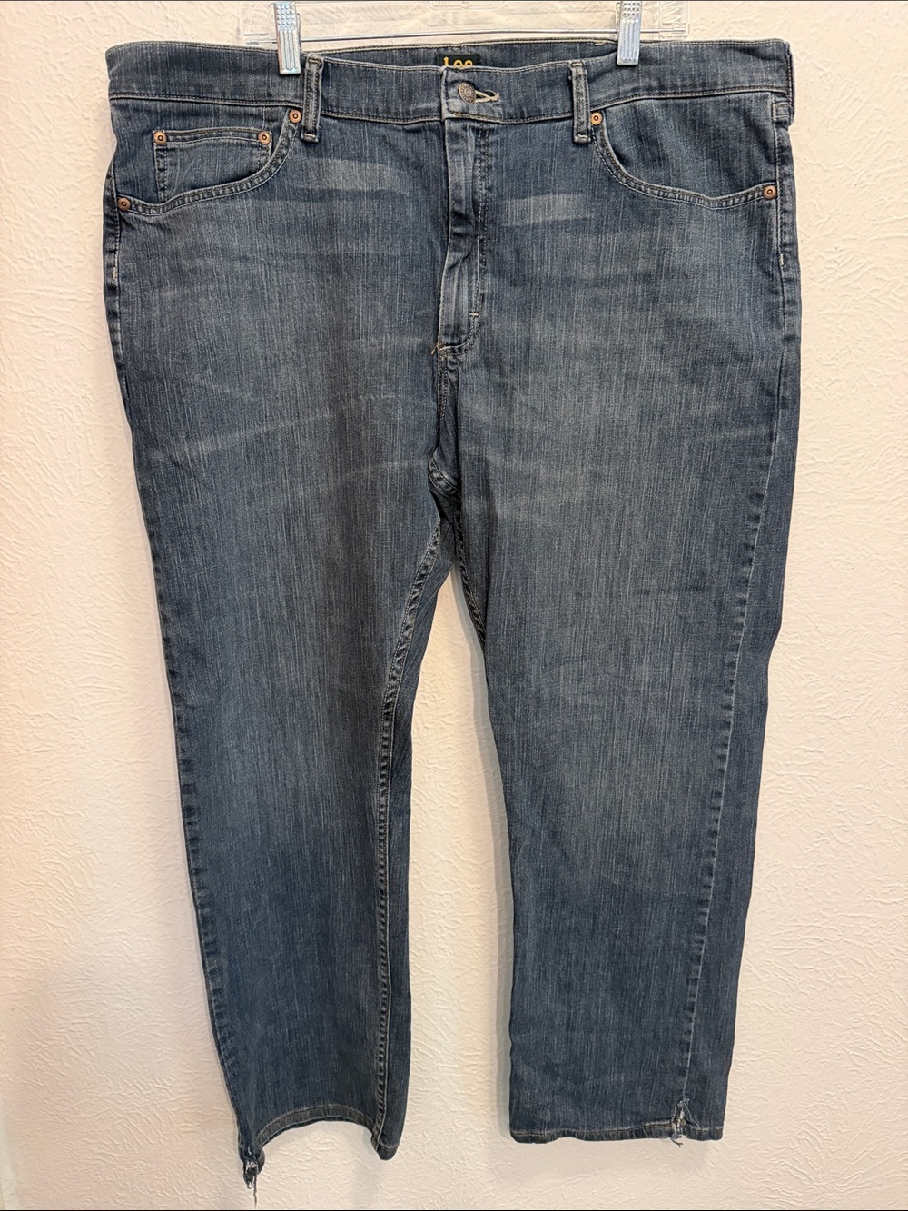 🍀🍀🍀BOGOHO🍀🍀🍀Lee Men’s Medium Blue Relaxed Jeans-42